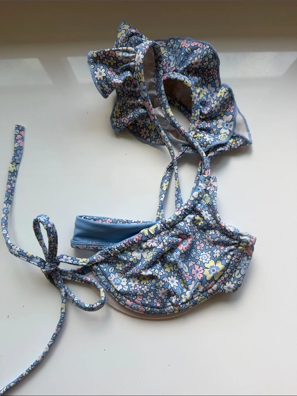 Frankie's Bikinis underwire bikini top x ruffle traps